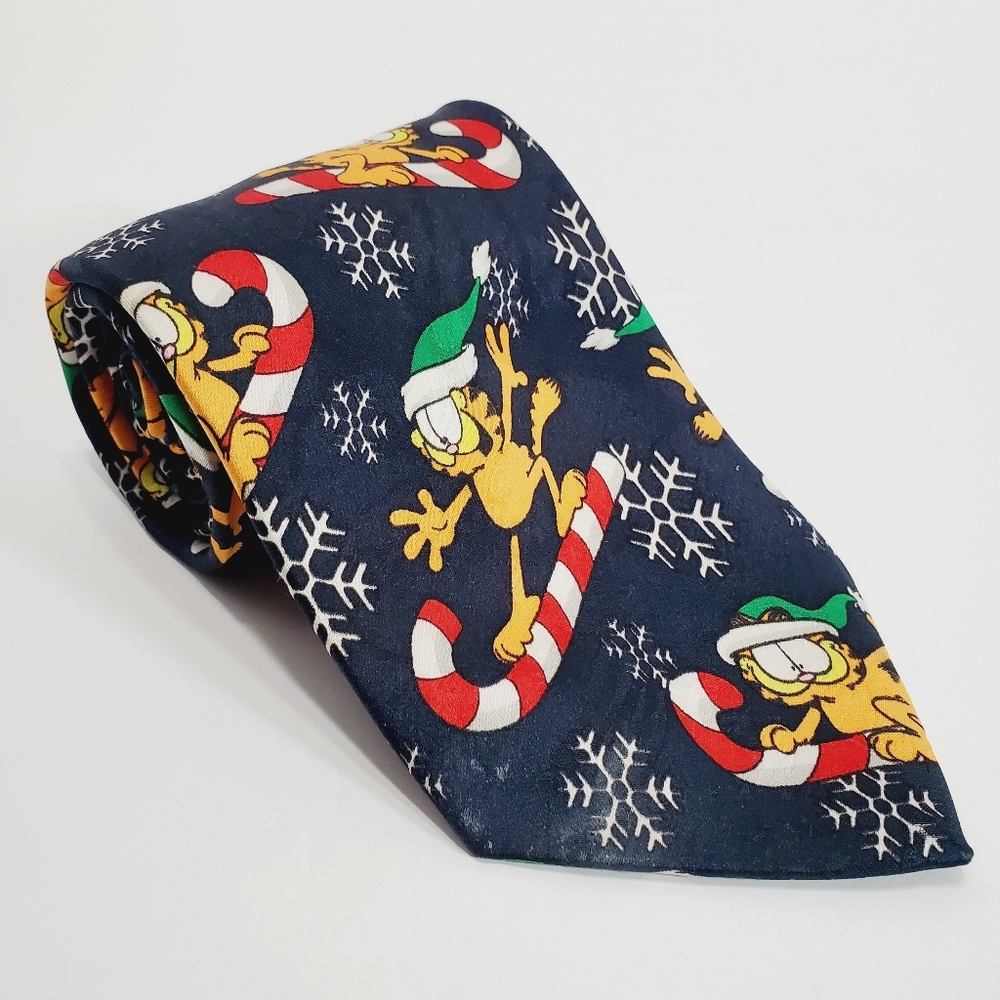 Christmas Garfield Riding a Candy Cane Men's Neck Tie Paws Addiction